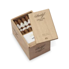 Davidoff Signature 2000 Puro – 25’S